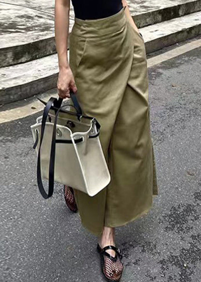 Beautifully Finished Garment in a Timeless Design