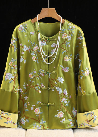 Classic Vintage & Enduringly Stylish Coat