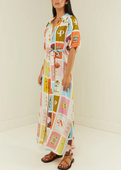 Classic Vintage Dress with a Flattering Fit