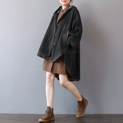 Beautifully Finished Coat in a Timeless Design
