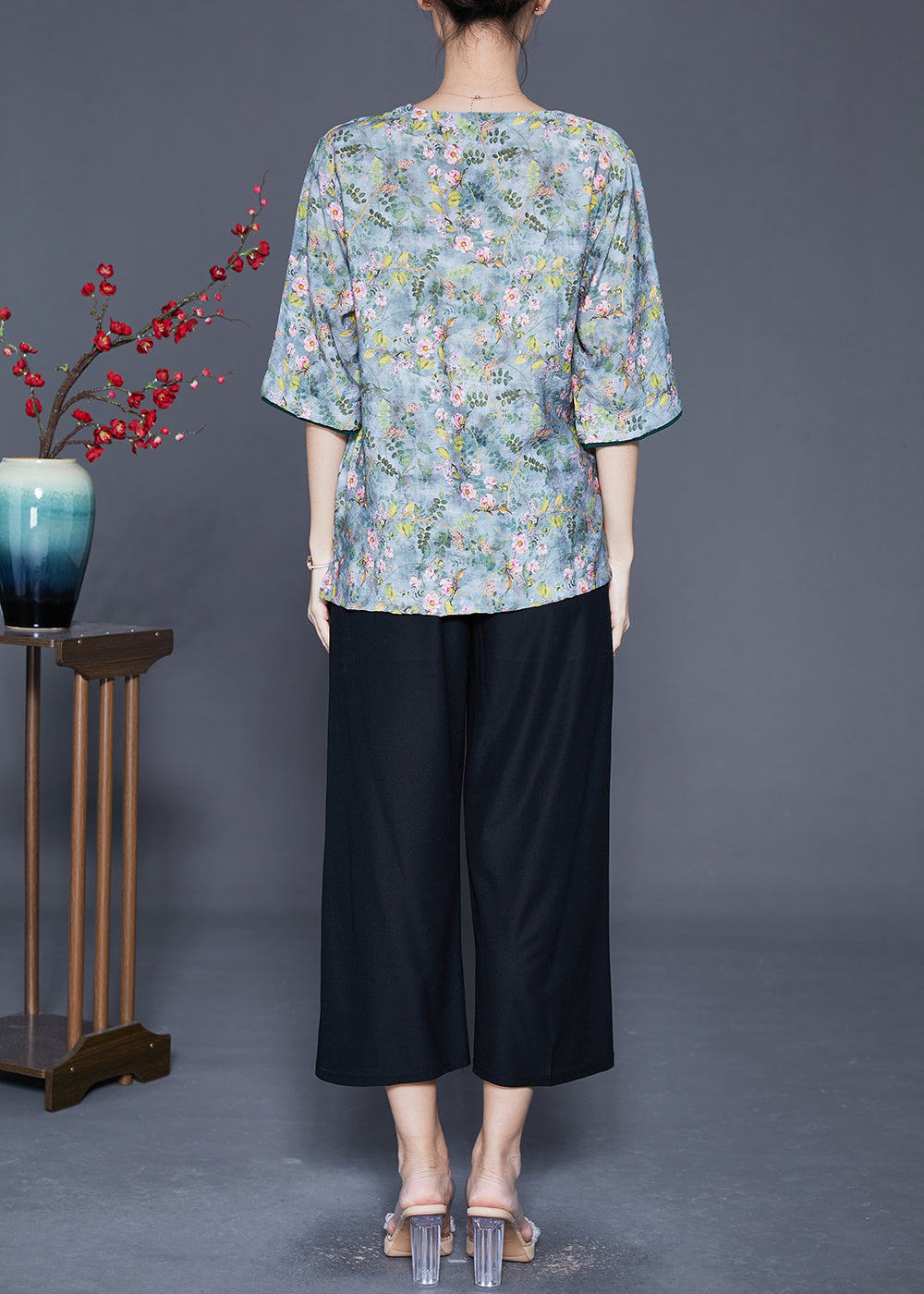 Beautifully Finished Shirt in a Timeless Design