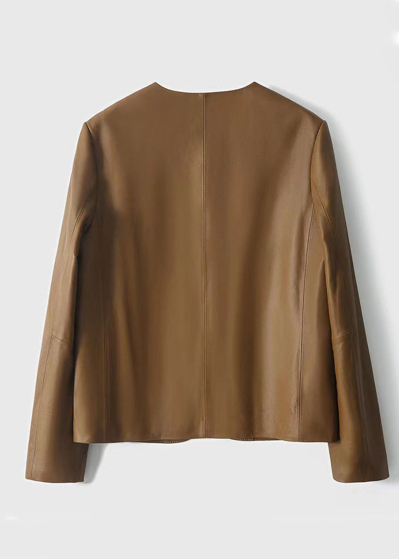 Gracefully Styled Coat for Any Occasion