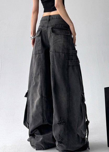 Well Tailored Pants with a Graceful Silhouette