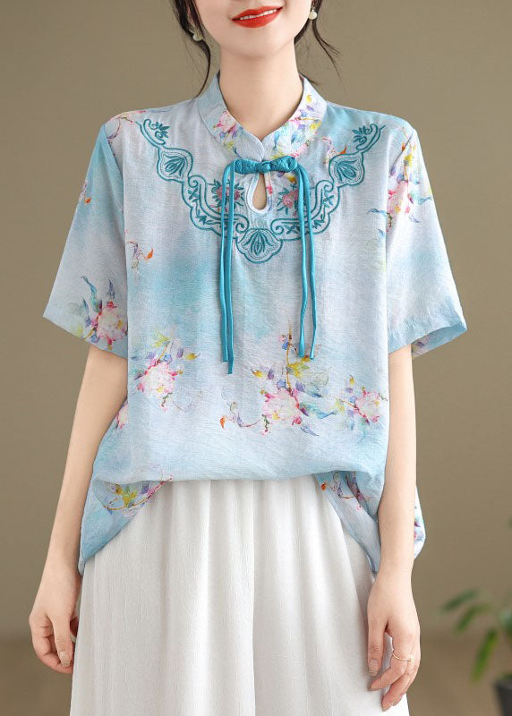 Well Tailored Shirt with a Graceful Silhouette