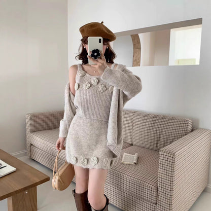 Elegantly Styled Sweater for Everyday Wear