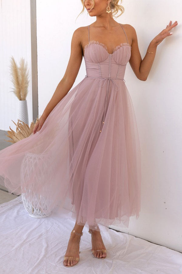 Classic Vintage & Enduringly Stylish Dress