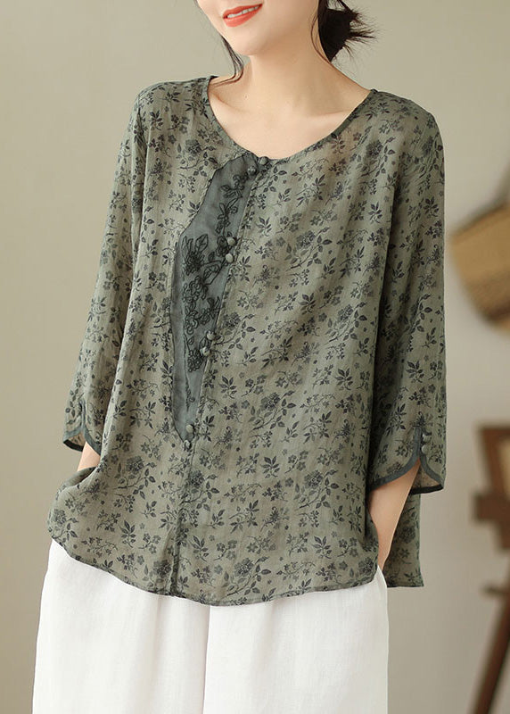 Beautifully Finished Shirt in a Timeless Design