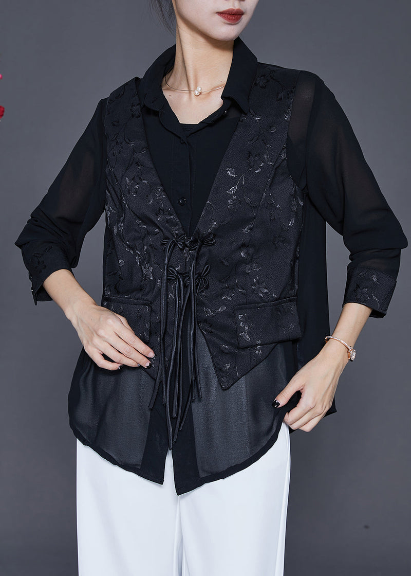 Classic Vintage & Enduringly Stylish Blouse