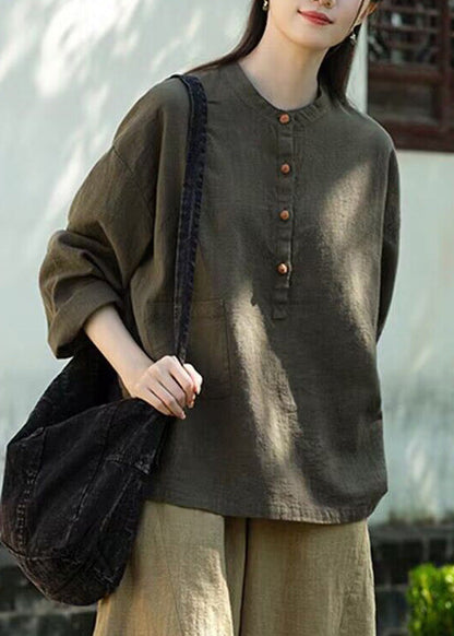Beautifully Crafted Blouse in a Classic Style