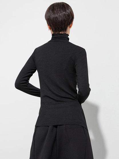 Sophisticated T-Shirt with a Clean Classic Look