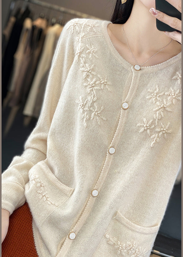 Beautifully Finished Cardigan in a Timeless Design