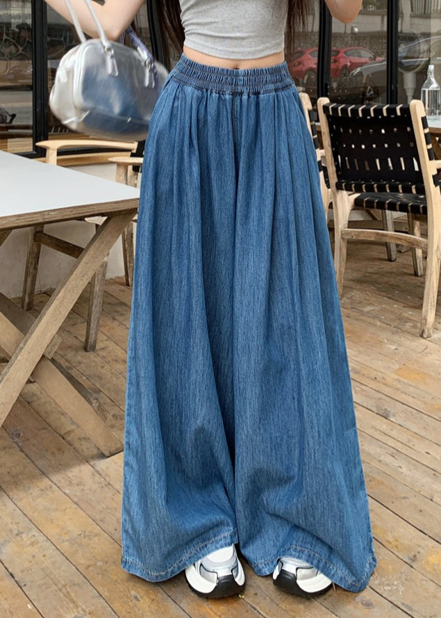 Classic Vintage Pants with a Flattering Fit