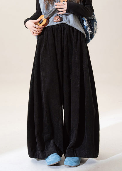 Classic Vintage Pants with a Flattering Fit