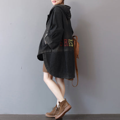 Beautifully Finished Coat in a Timeless Design
