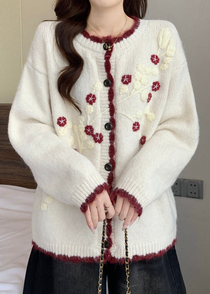 Gracefully Styled Cardigan for Any Occasion