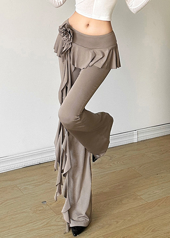 Well Tailored Pants with a Graceful Silhouette