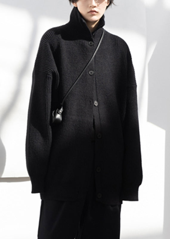 Classic Vintage Cardigan with a Flattering Fit