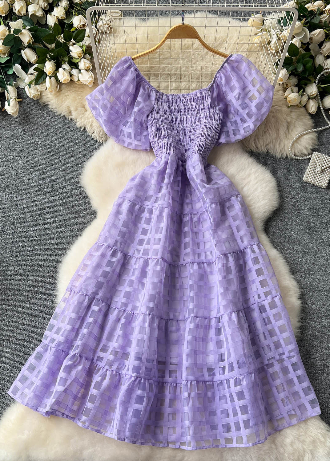 Classic Vintage Dress with a Flattering Fit