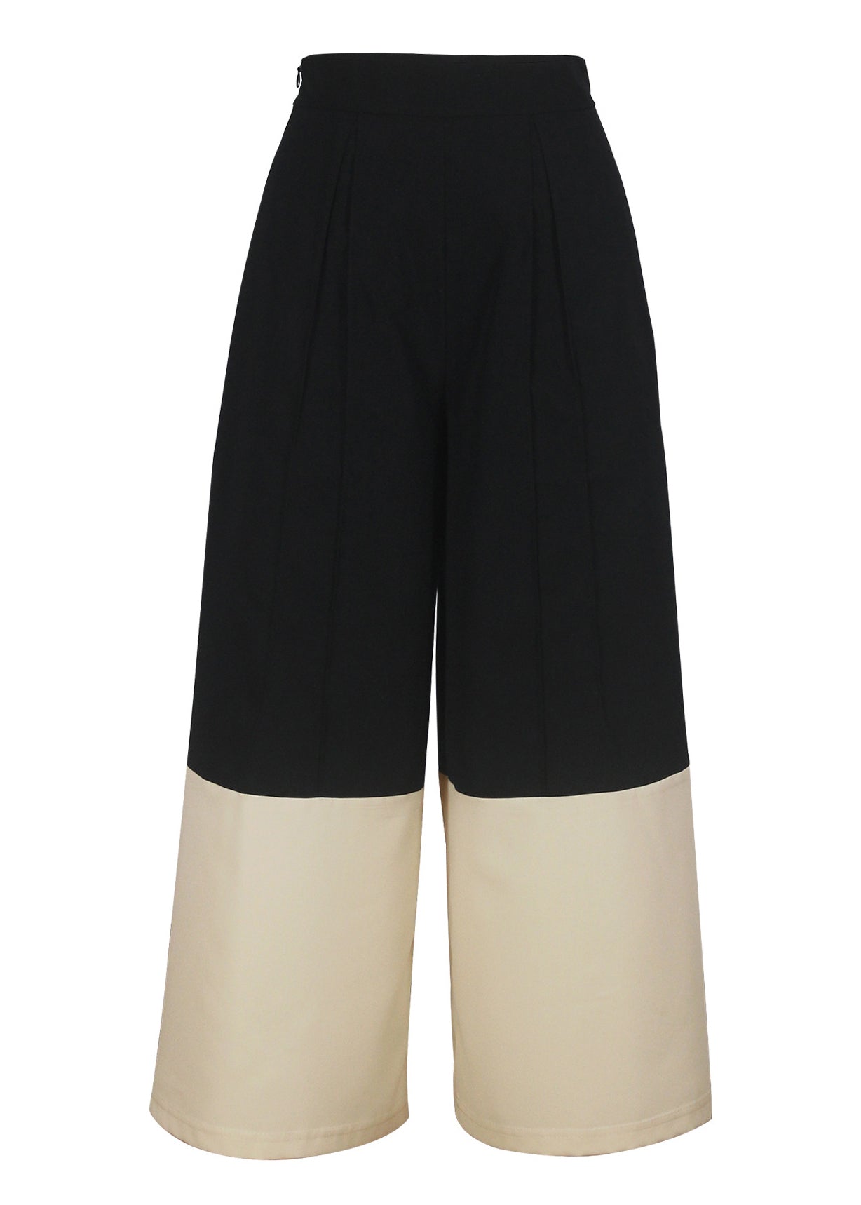 A Vintage Style Pants with Delicate Timeless Details