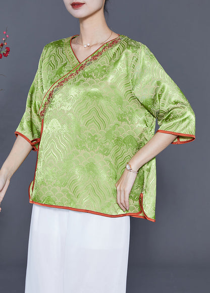 Beautifully Crafted Top in a Classic Style