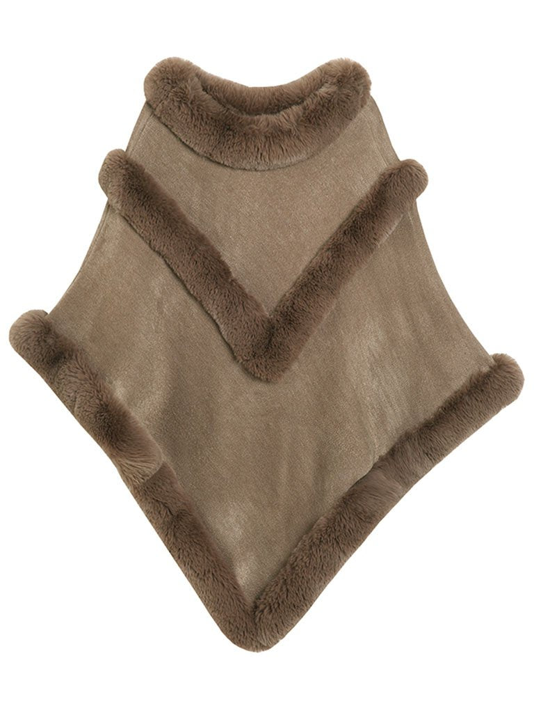 Beautifully Finished Coat in a Timeless Design