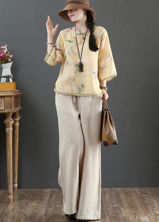 Well Tailored Shirt with a Graceful Silhouette