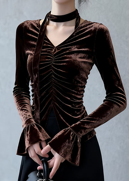 Beautifully Finished Top in a Timeless Design