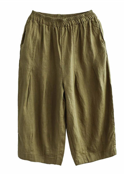 Effortlessly Elegant Pants with a Timeless Design