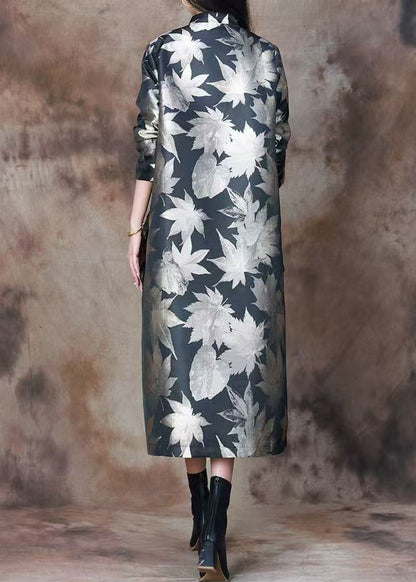 Classic Vintage Coat with a Flattering Fit