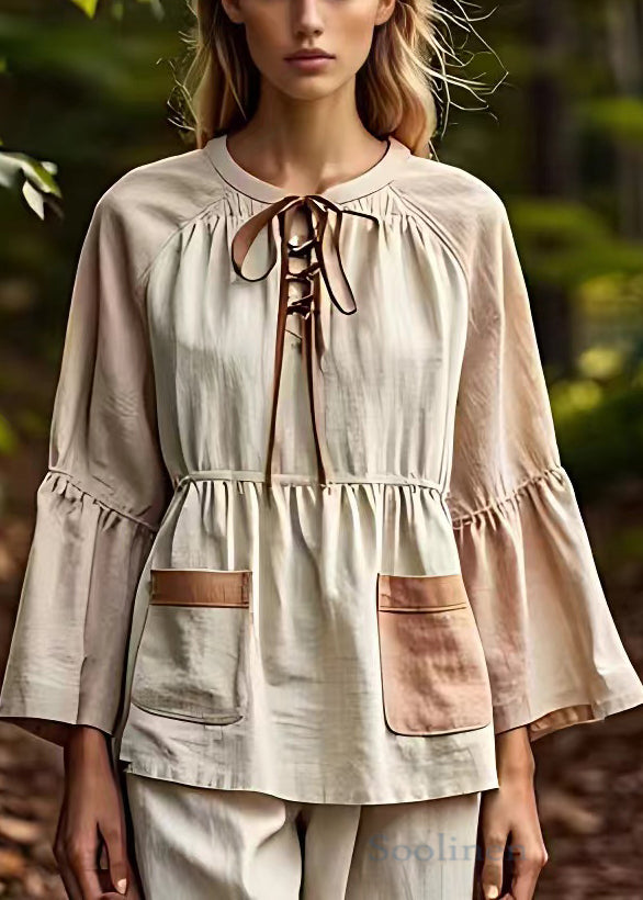 Effortlessly Elegant Blouse with a Timeless Design