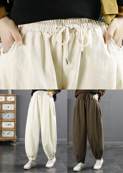 Classic Vintage Pants with a Flattering Fit