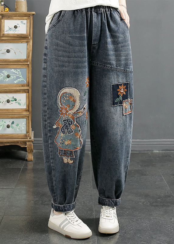 Elegantly Styled Pants for Everyday Wear