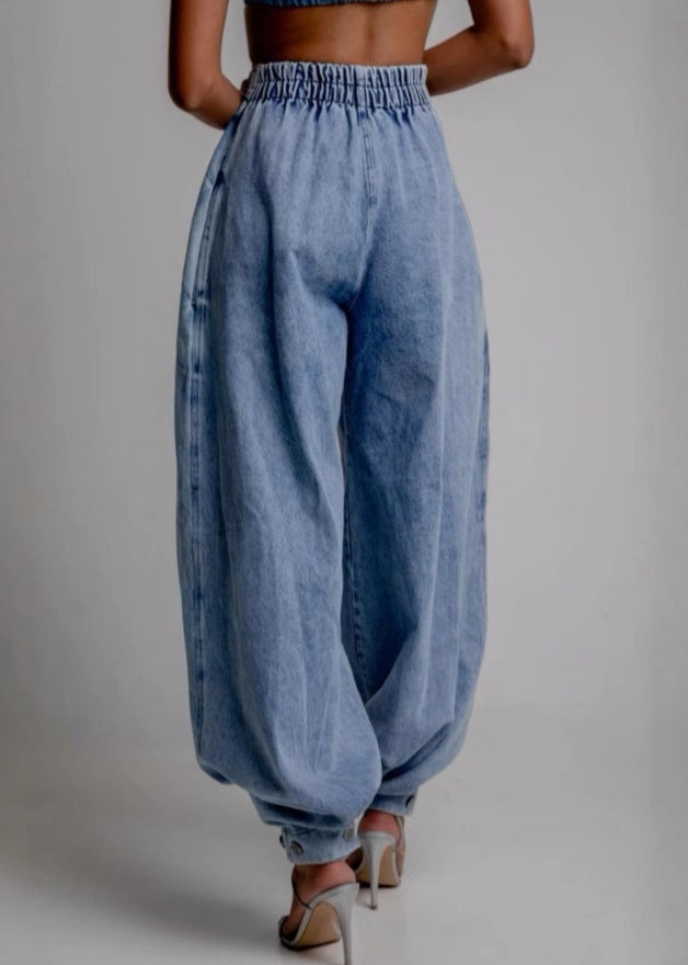 Classic Vintage Pants with a Flattering Fit