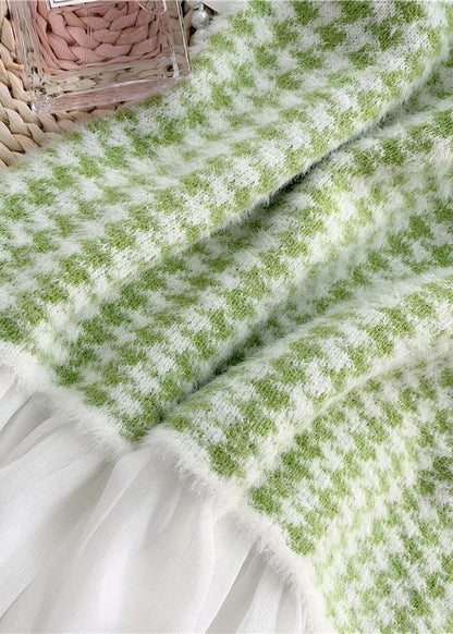 Beautifully Finished Sweater in a Timeless Design
