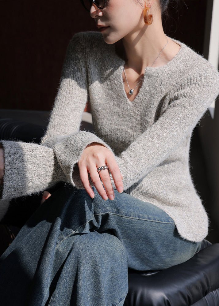 Beautifully Crafted Sweater in a Classic Style