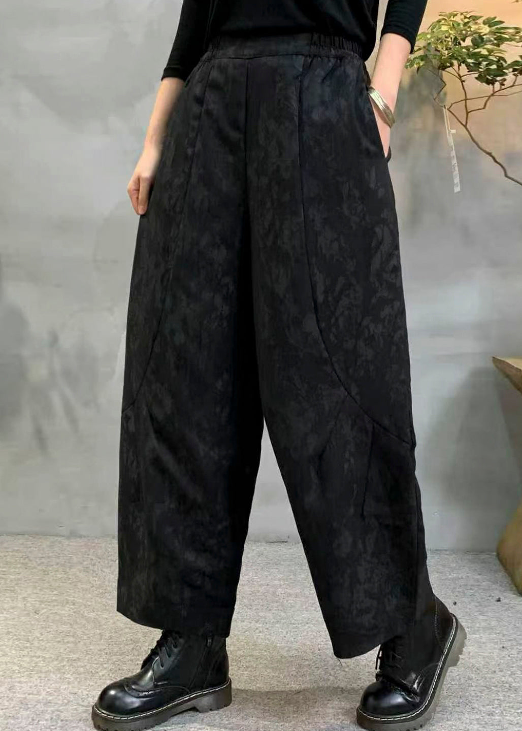 Classic Vintage Pants with a Flattering Fit