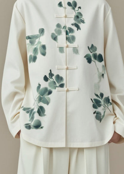 A Vintage Style Coat with Delicate Timeless Details