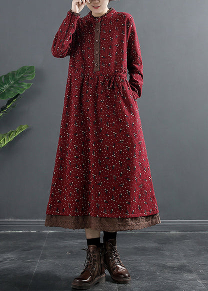 Classic Vintage Dress with a Flattering Fit