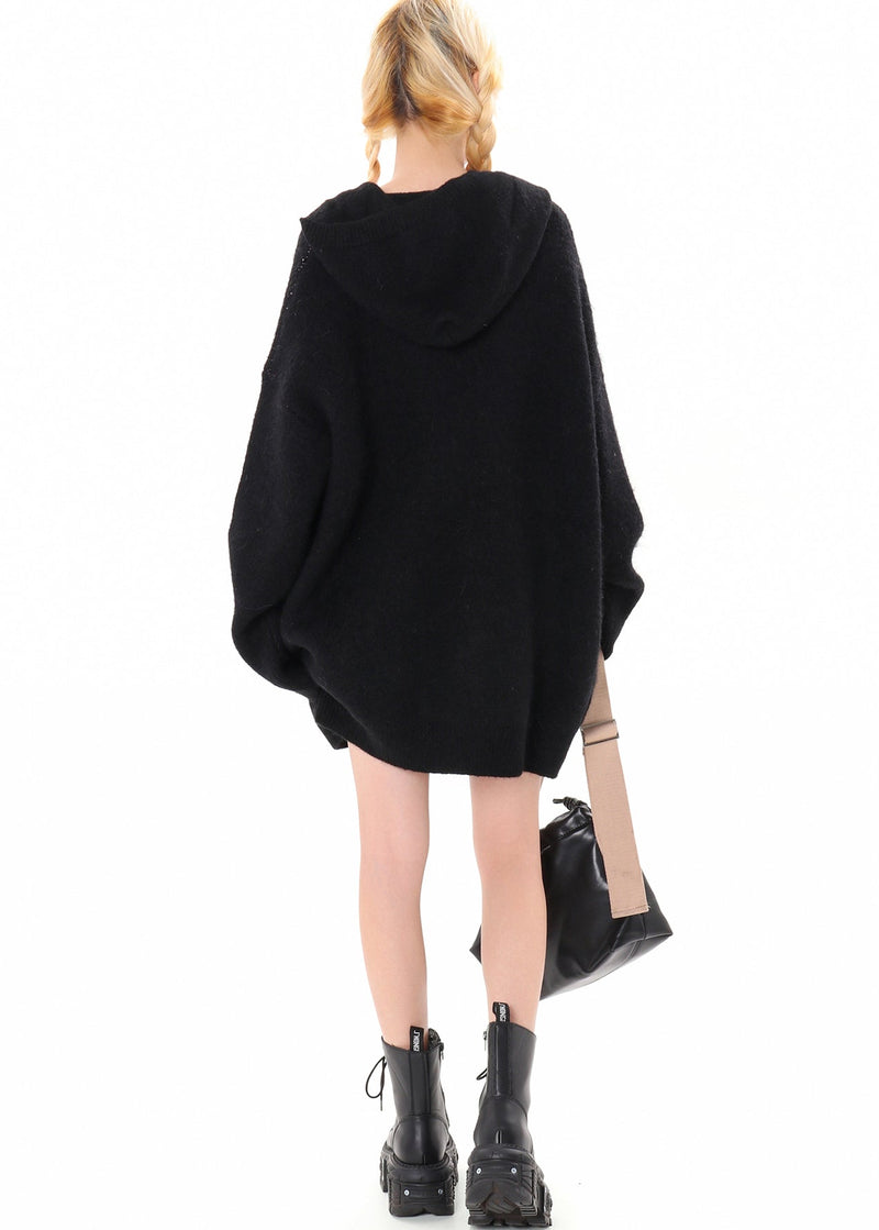 Classic Vintage Cardigan with a Flattering Fit