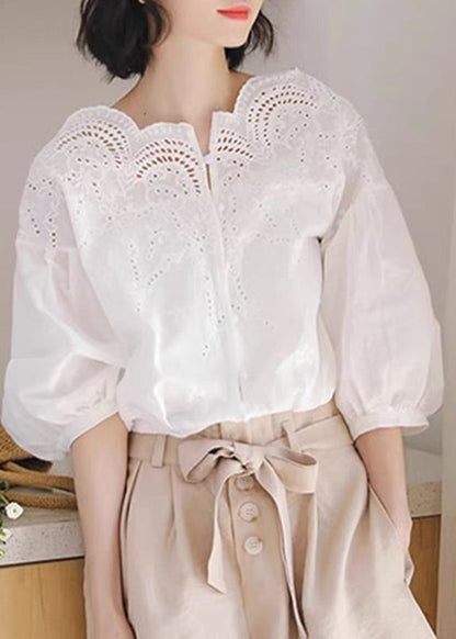 Classic Vintage Shirt with a Flattering Fit