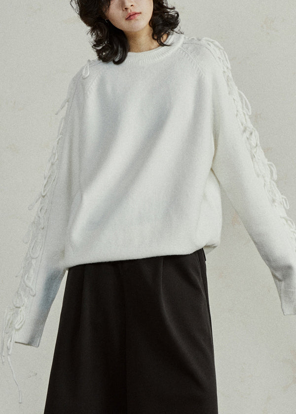 Effortlessly Elegant Sweater with a Timeless Design