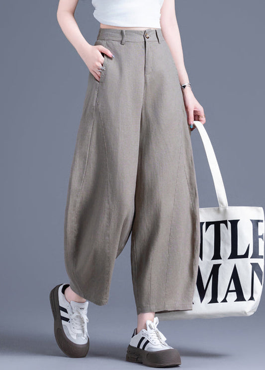 Classic Vintage Pants with a Flattering Fit