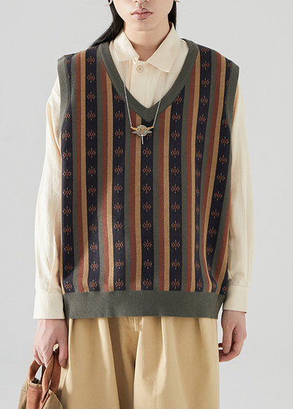Classic Vintage & Enduringly Stylish Coat