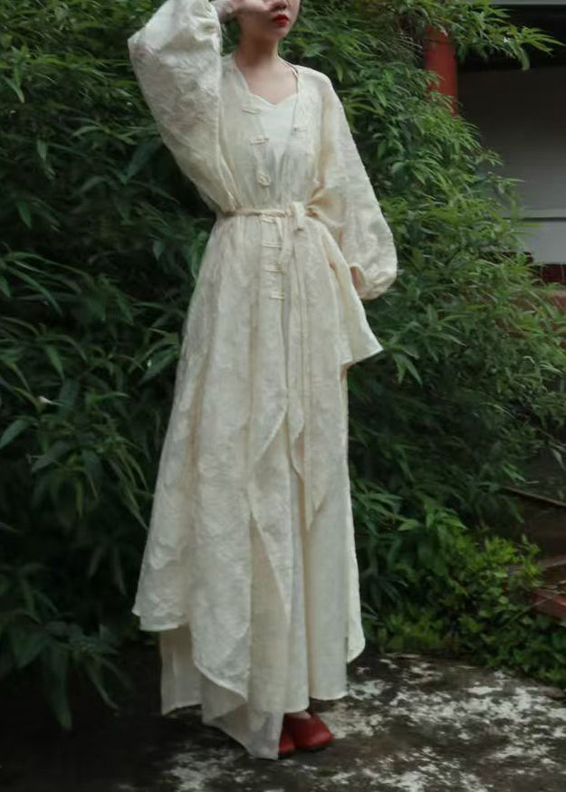 Well Tailored Cardigan with a Graceful Silhouette