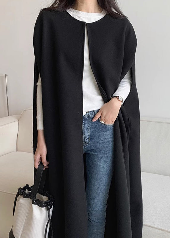 Effortlessly Elegant Coat with a Timeless Design