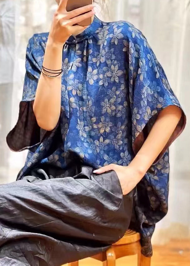 Well Tailored Top with a Graceful Silhouette