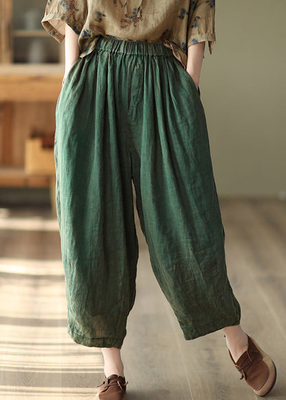 Well Tailored Pants with a Graceful Silhouette
