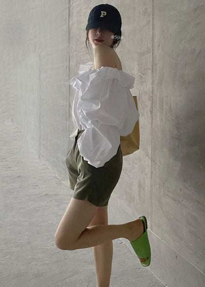 Effortlessly Elegant Blouse with a Timeless Design