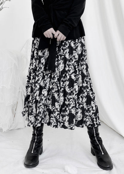 Effortlessly Elegant Garment with a Timeless Design