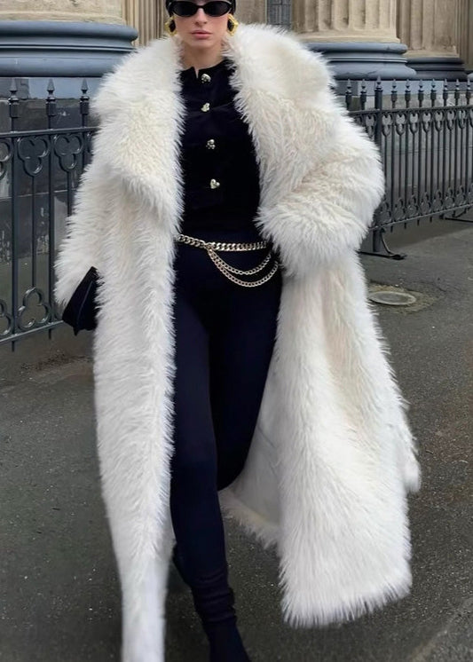Sophisticated Coat with a Clean Classic Look